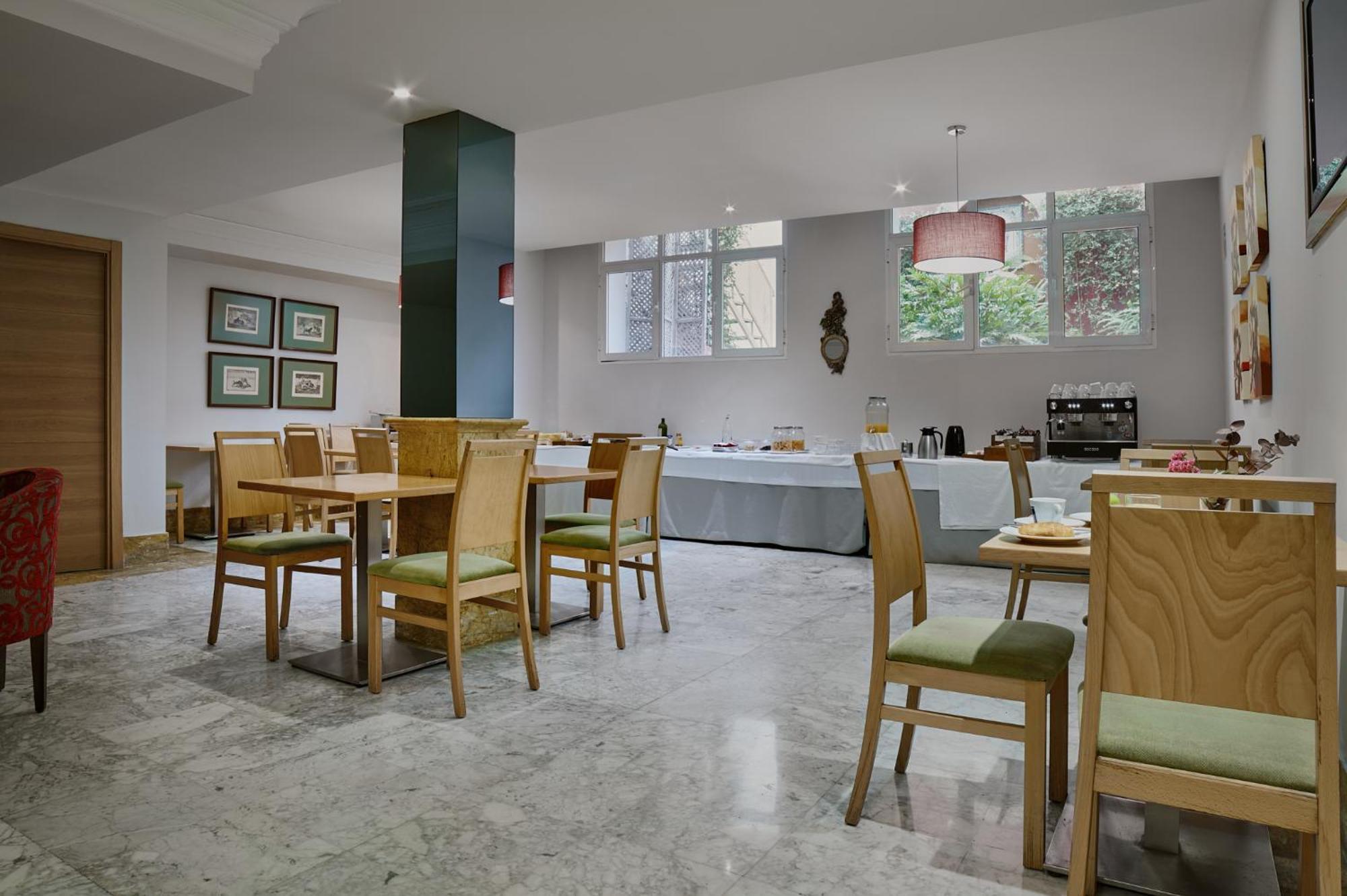 Reyes Catolicos Hotel 3*